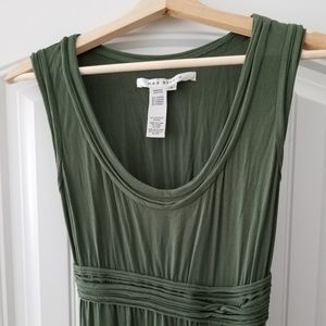 Size Small Green Max Studio Maxi